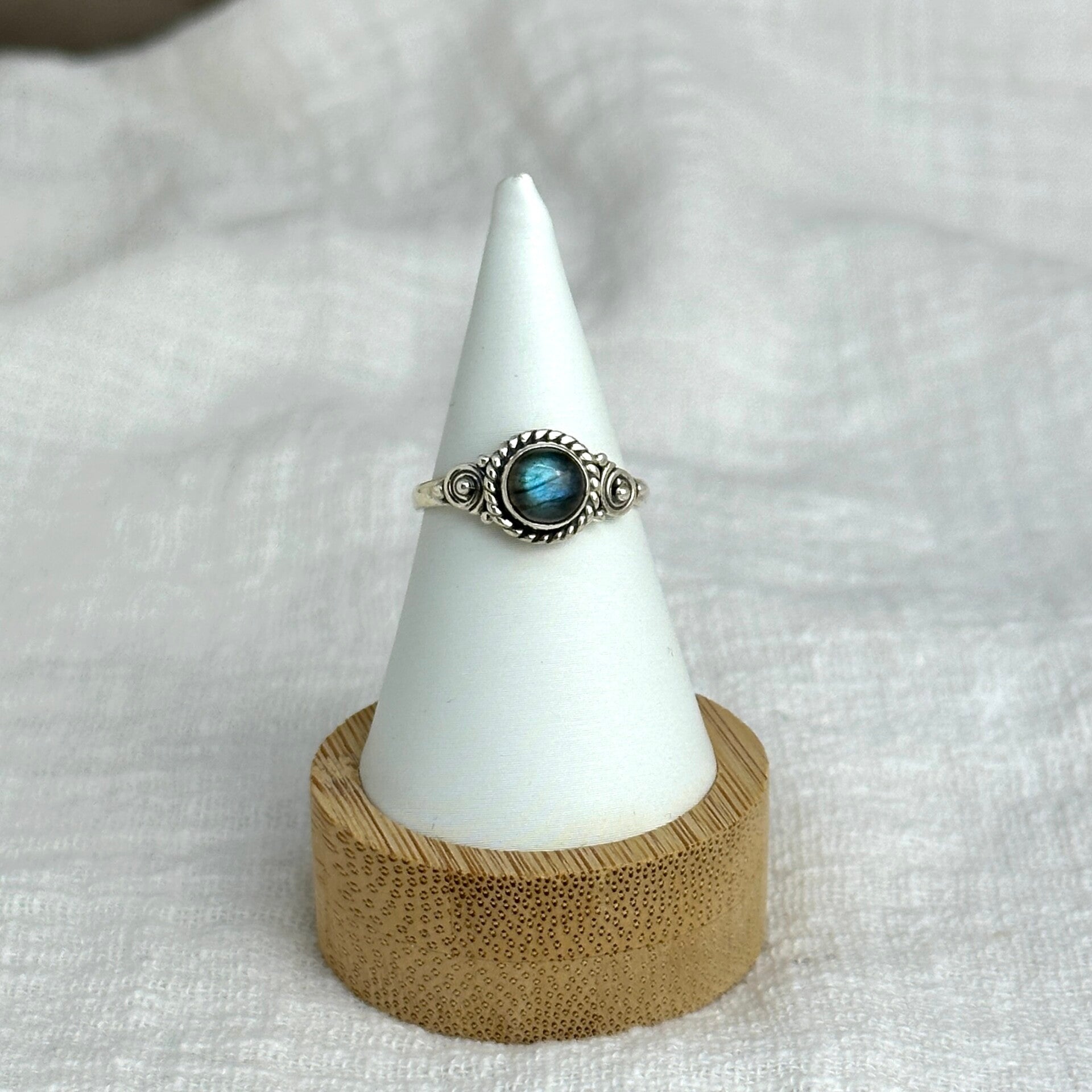 Ring Labradoriet maat 17 (Sterling Silver)