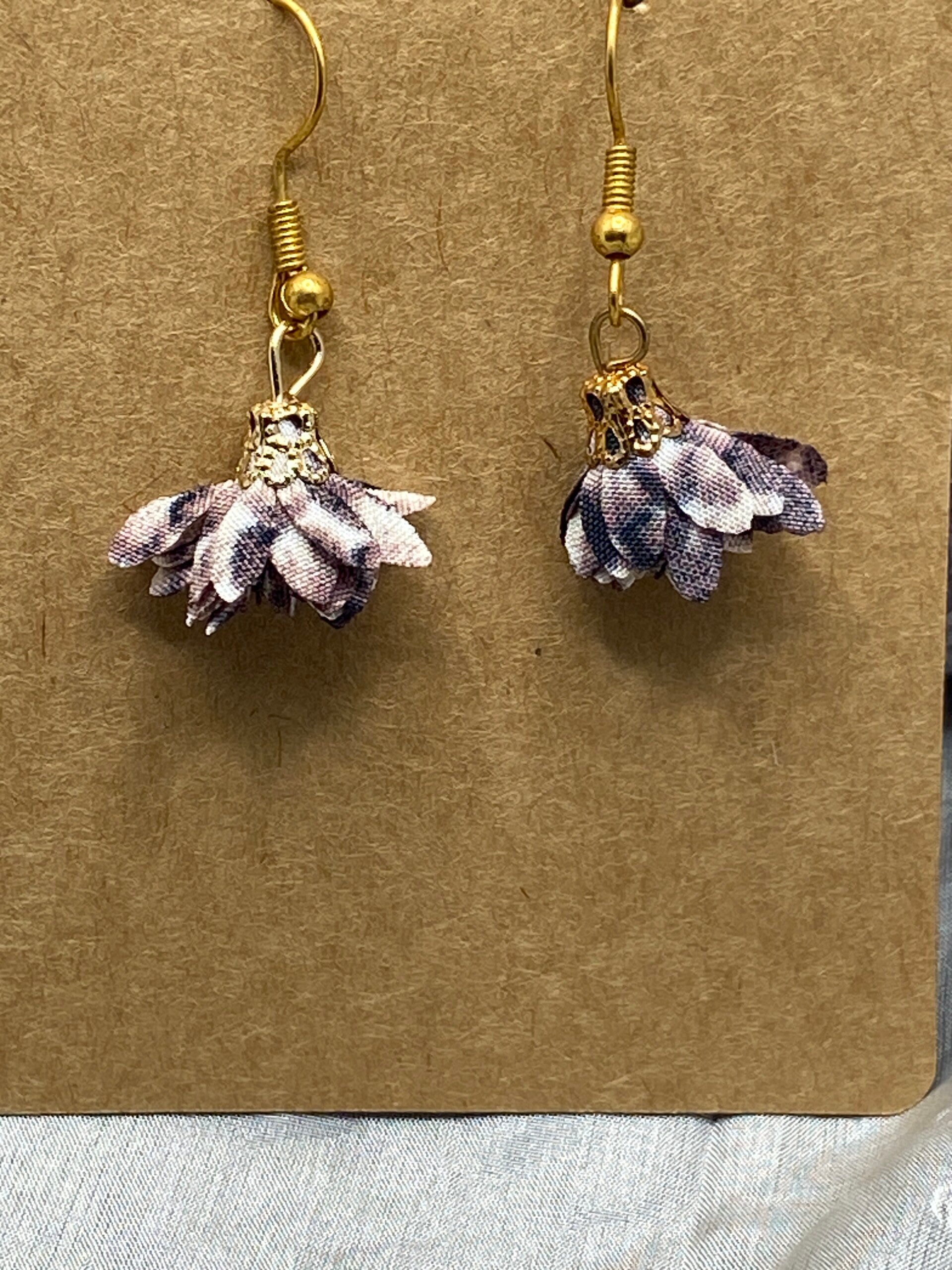 Boucles avec fleur en tissus