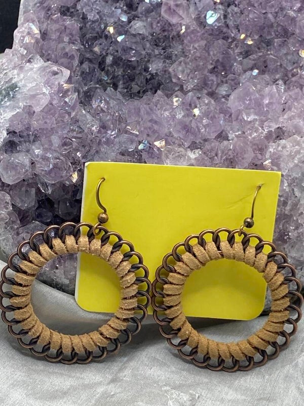 Créoles tressées lanière de daim