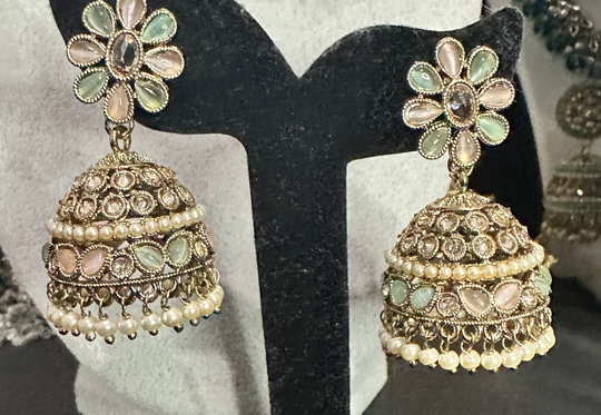 Tropical Simple Jhumkiya