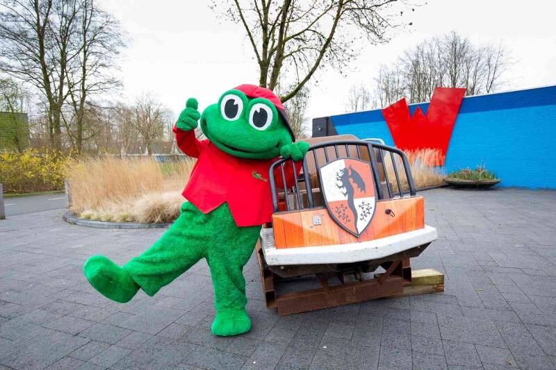 walibi holland veiling treintje robin hood