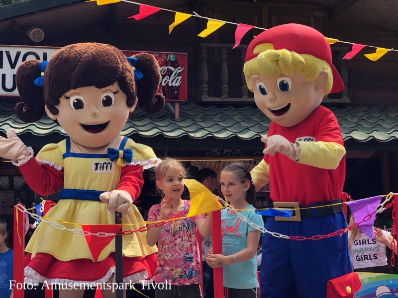 zomers entertainment in amusementspark tivoli