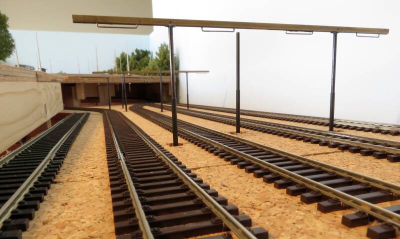 Bovenleidingportalen schaduwstation