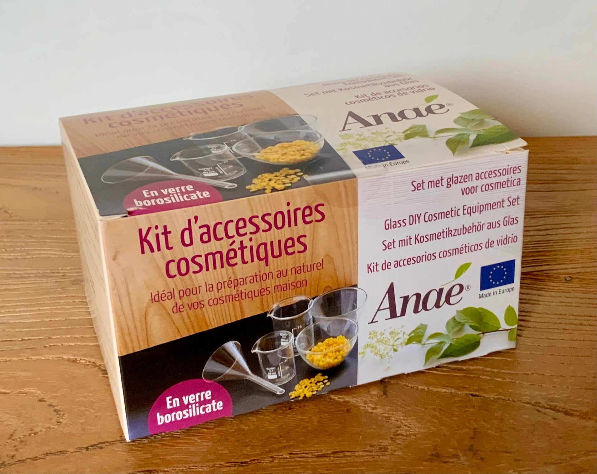 Set met glazen accessoires voor de beginnende kruidenwerker