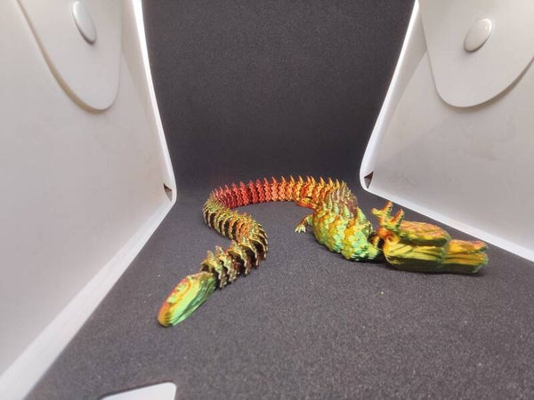 Smok skalny przegubowy 47 cm długości