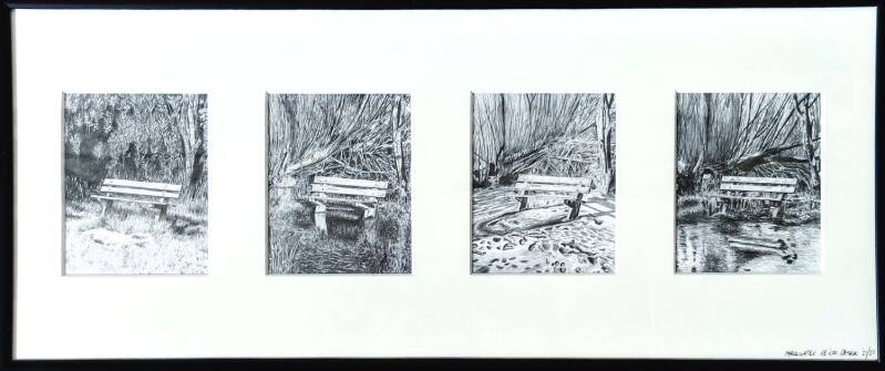 Vier seizoenen bankje Maalwater Heiloo. Lastig bereikbare rustplaats 2021/2022 4 luik 4 x 12,5x10cm. Ongeveer 4 maanden lang stond dit bankje door de regenval in het water en was dus zonder natte schoenen niet te gebruiken