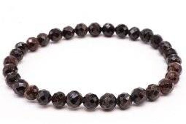 Bracelet Grenat perles facettées 6mm