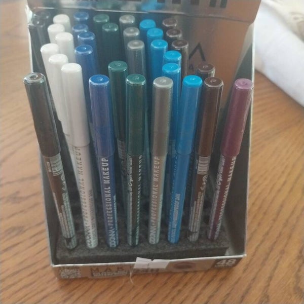 Crayons yeux