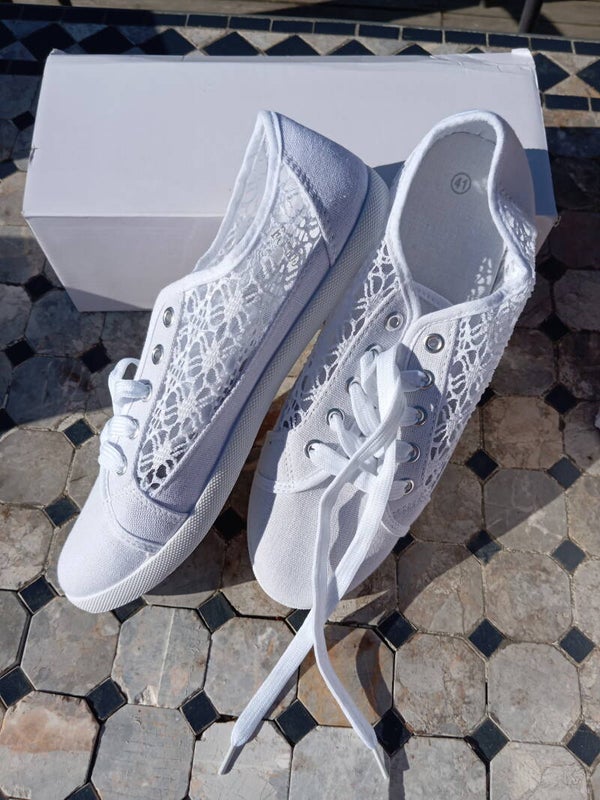 Chaussure dentelle