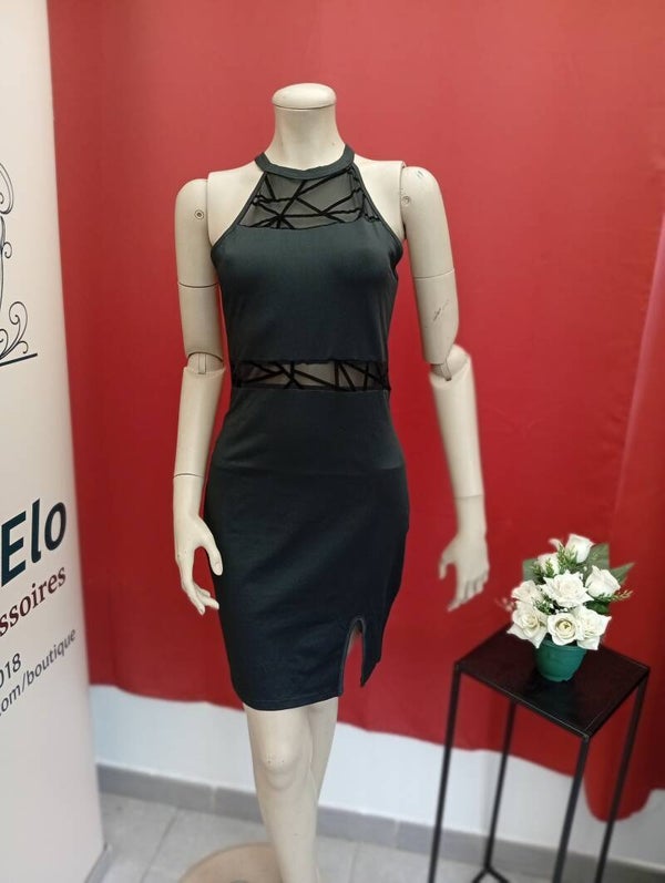 🖤 Robe moulante géométrique – Élégance Nocturne