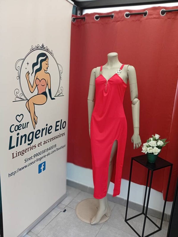 🔥 Robe longue fendue – Rouge Passion