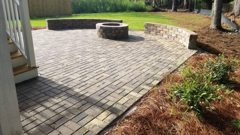 patio, wood burning fire pit, bench wall