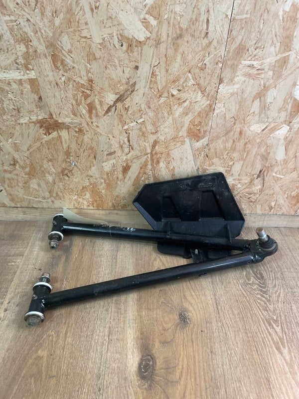 Triangle inférieur avant