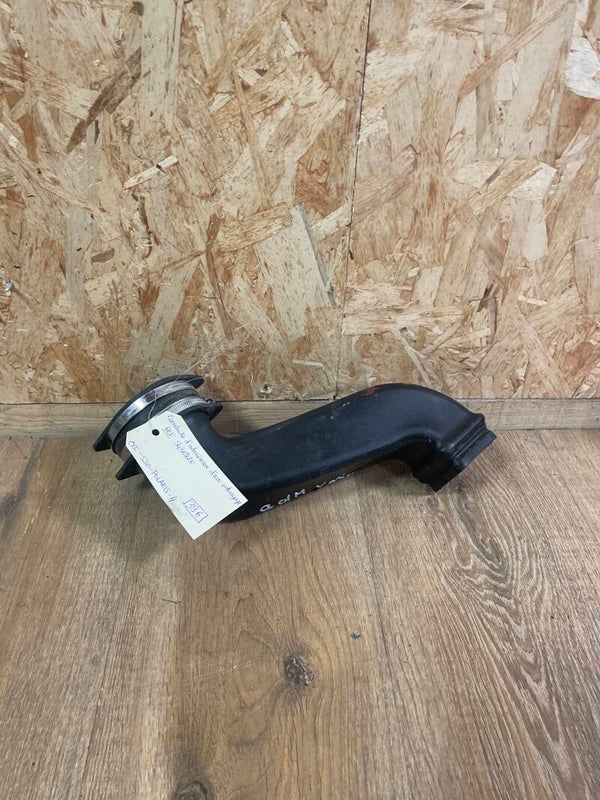 Conduite d'admission d'air d'embrayage