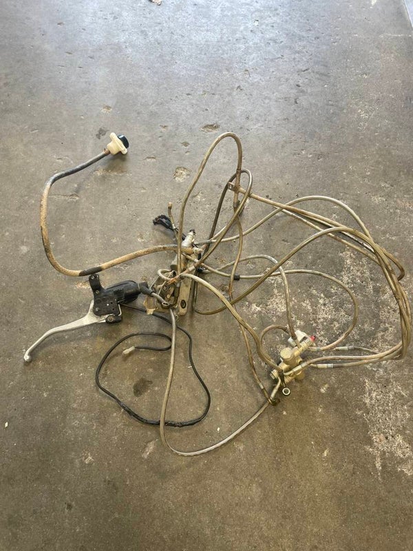 Système de freinage complet (hors étrier)