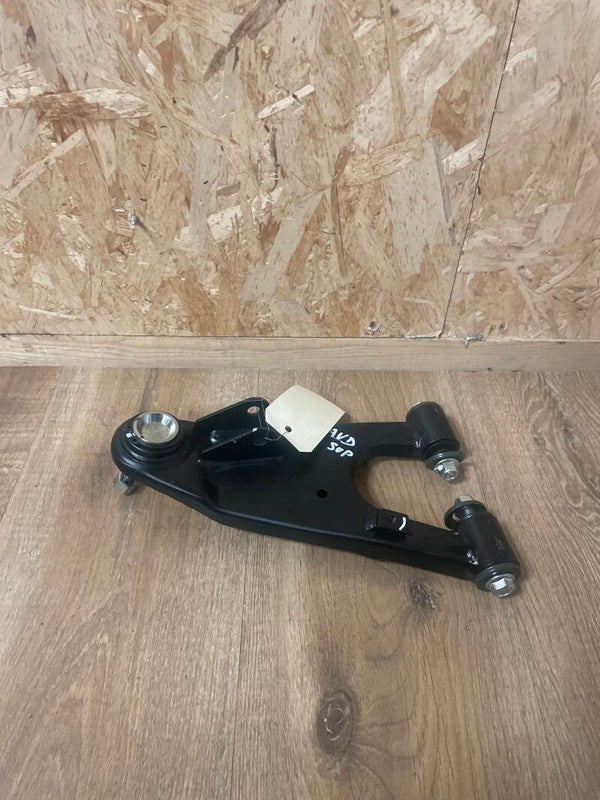 Kit complet Triangle supérieur avant droit