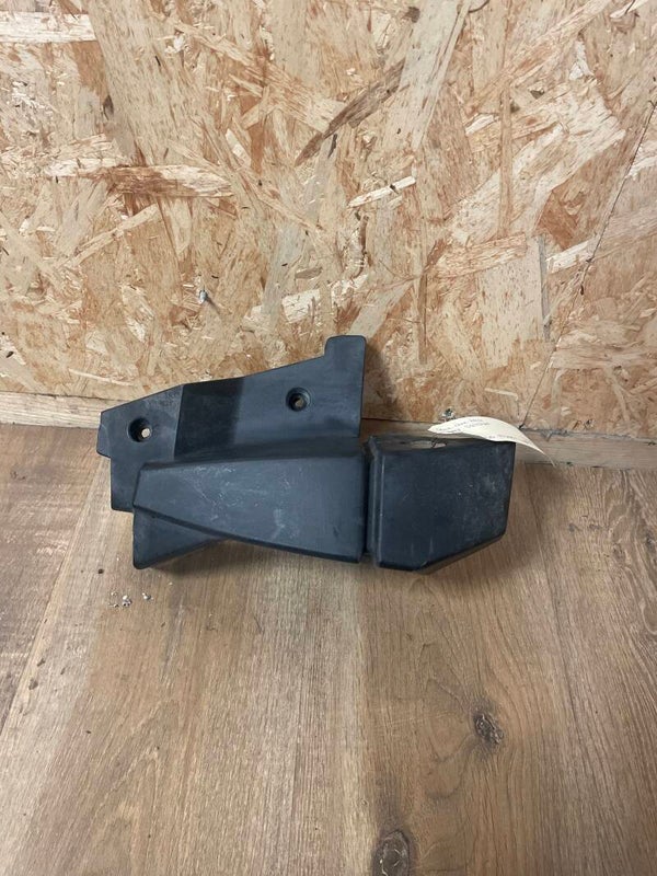 Pare-chocs arrière gauche et droit (au choix)