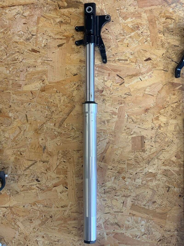 Tube de fourche E-Ghost