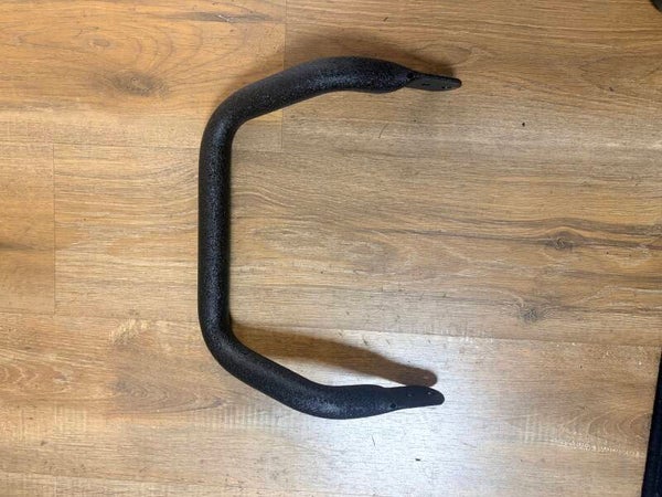 PARE-CHOCS AVANT NOIR GRAPHITE Goes 550 court ou long