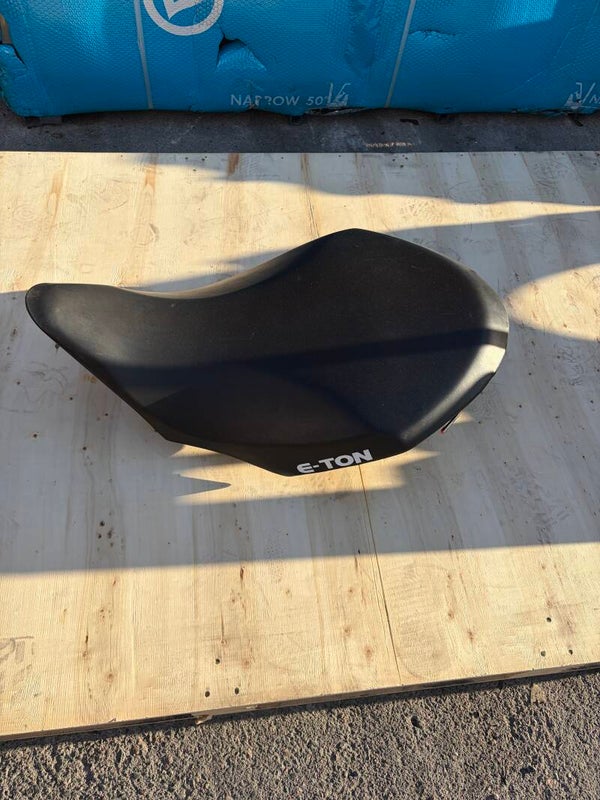Selle E-TON 300 Vector