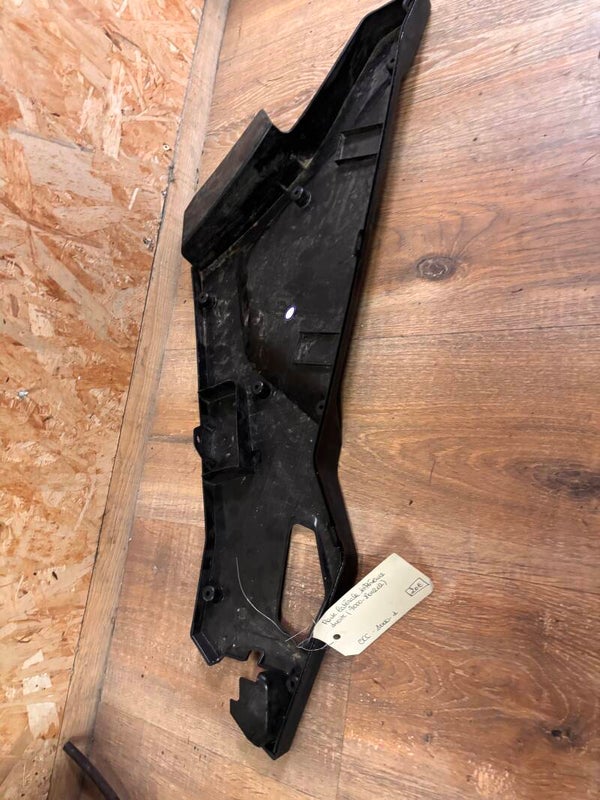 PORTE LATÉRALE (INTÉRIEURE), GAUCHE