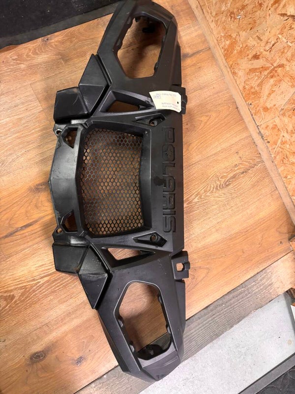 Calandre Polaris + grille - 5435807070 / 5437424070