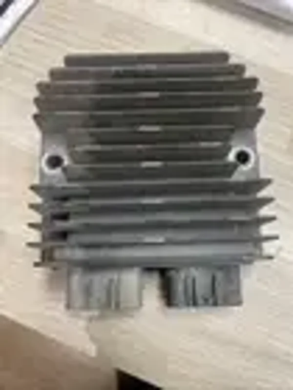 Régulateur ZFORCE 1000 (2020)