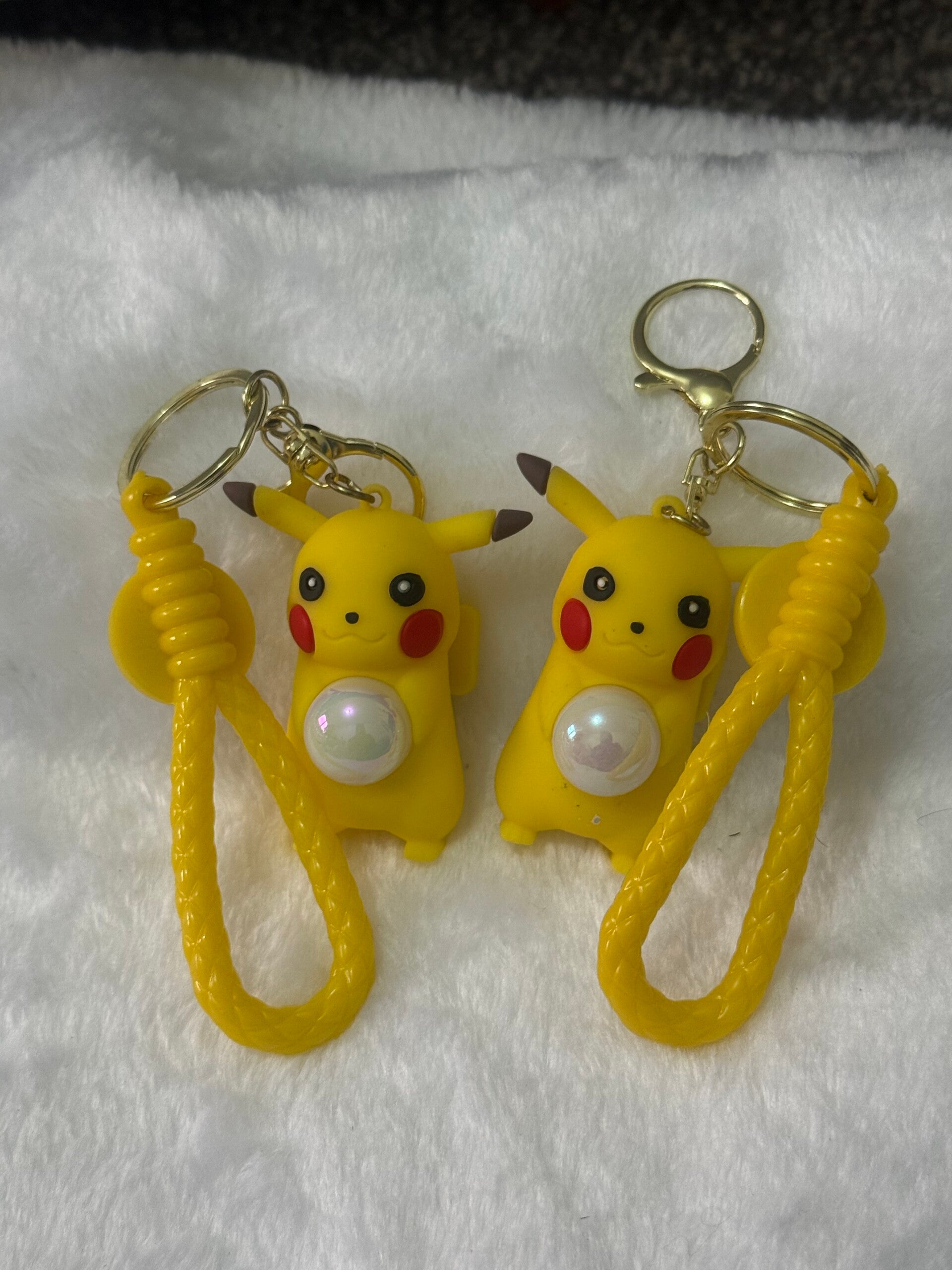PICACHU KEYCHAIN