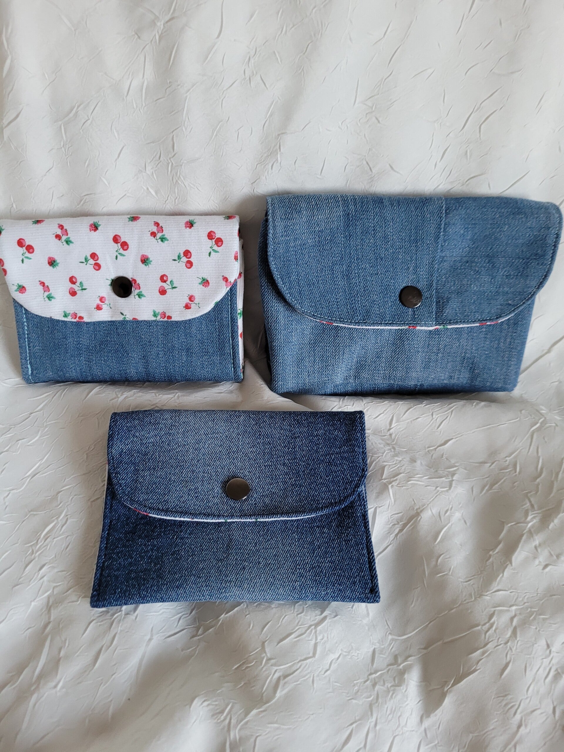 Ensemble pochettes, porte monnaie en jean