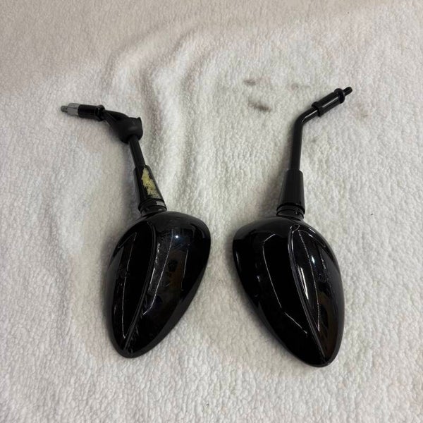 Set Vespa spiegels kort glans zwart