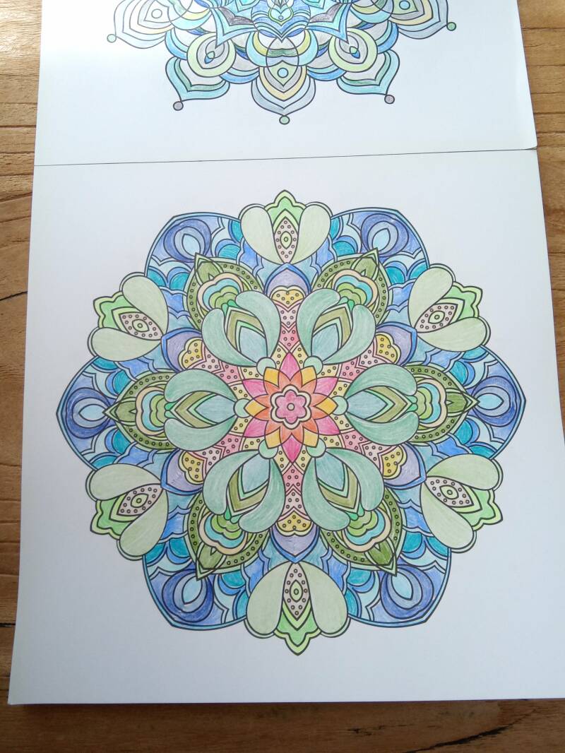 Kleurplaat mandala uit Colouringbook mandala.