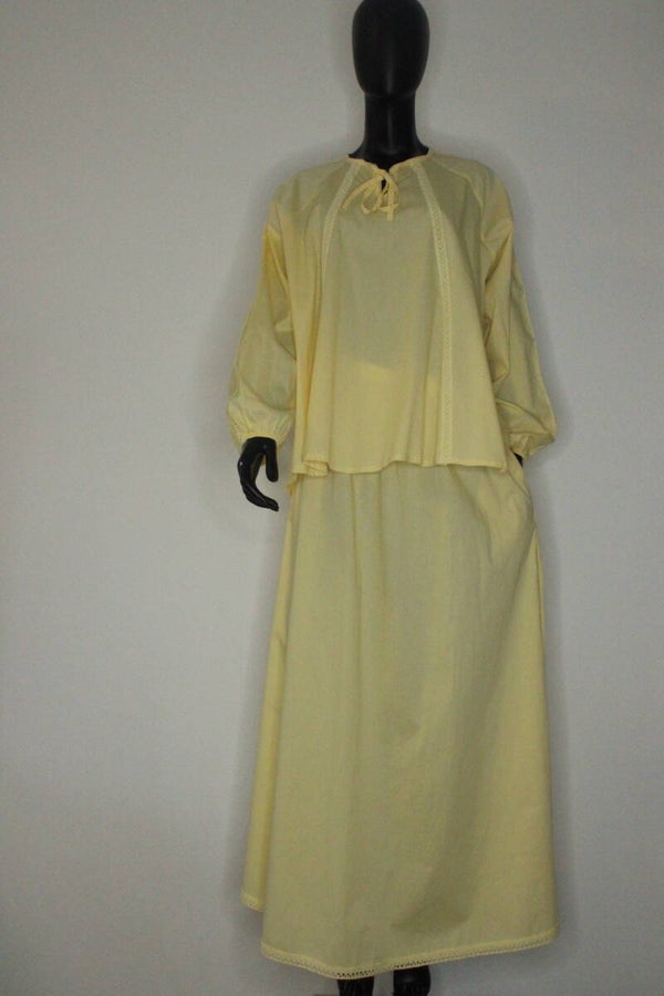 Ensemble Blouse Jupe broderie anglaise