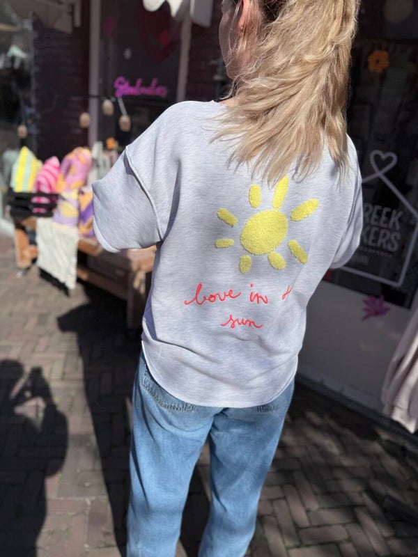 Sweatshirt - Love in the sun