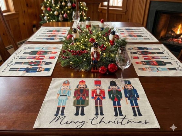 Holiday Placemats – Festive Christmas Table Décor
