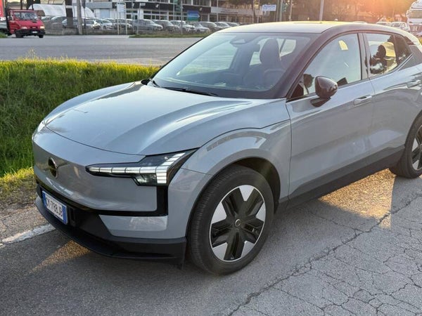 Volvo ex30 single motor plus RWD