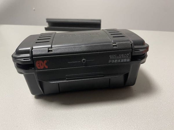 Waterdichte box voor outdoor activiteiten kleur zwart