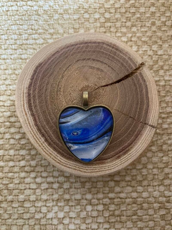 Hand made acrylhanger hart(20)