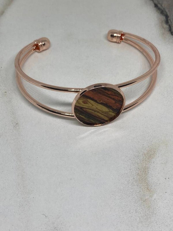 Hand made armband (68)