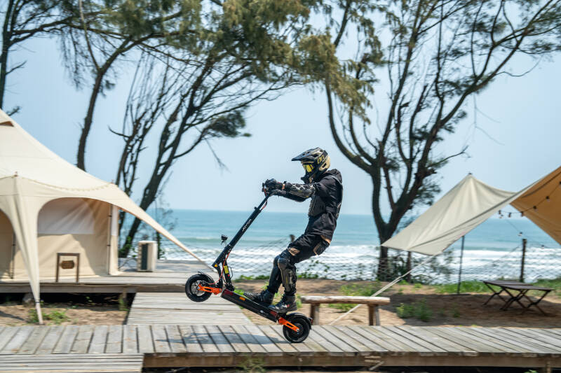 Joyor T10 E-Scooter, 2000 Watt, Dual Motor, Powerscooter