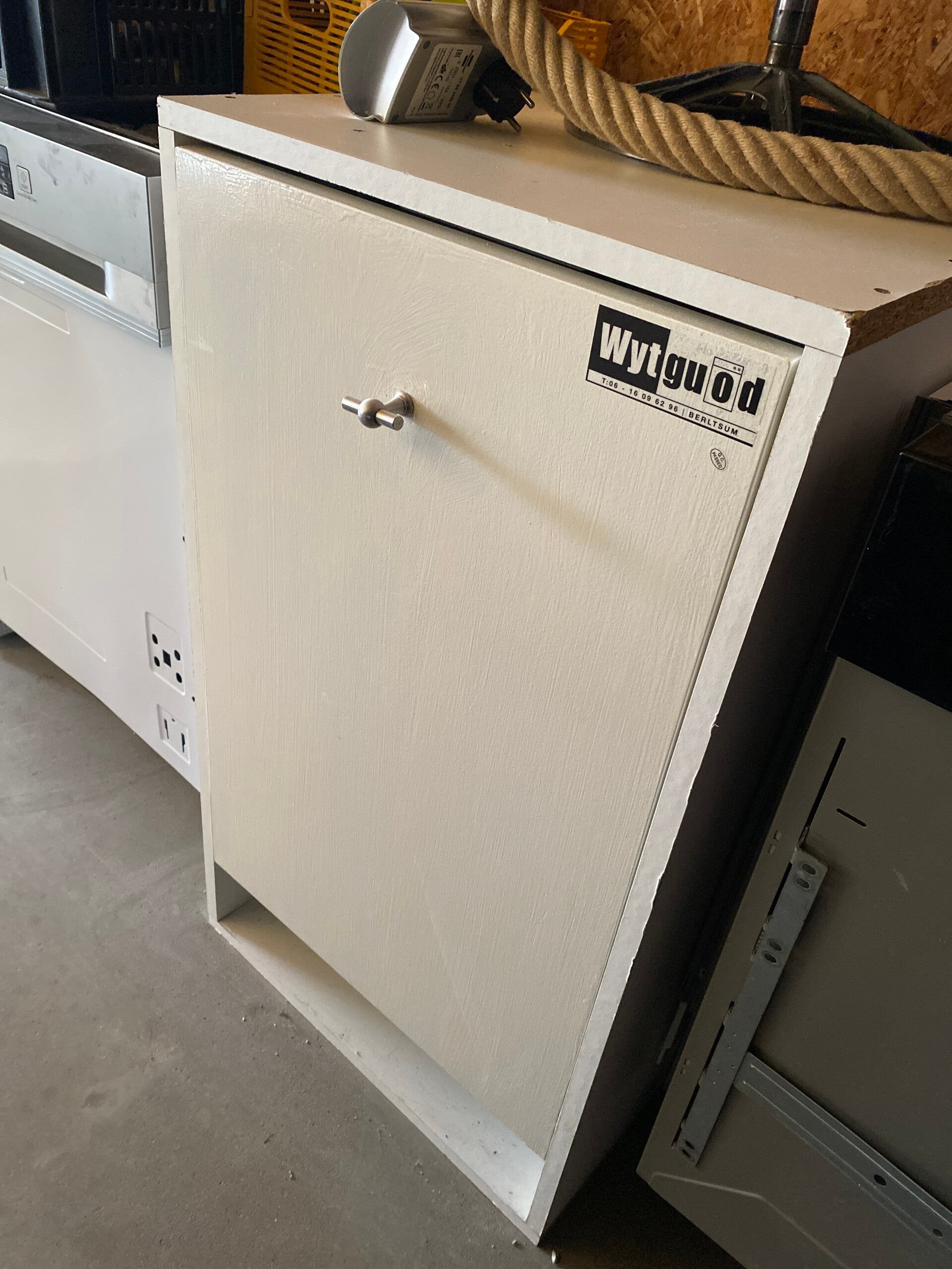 Bosch small vaatwasser in meubel