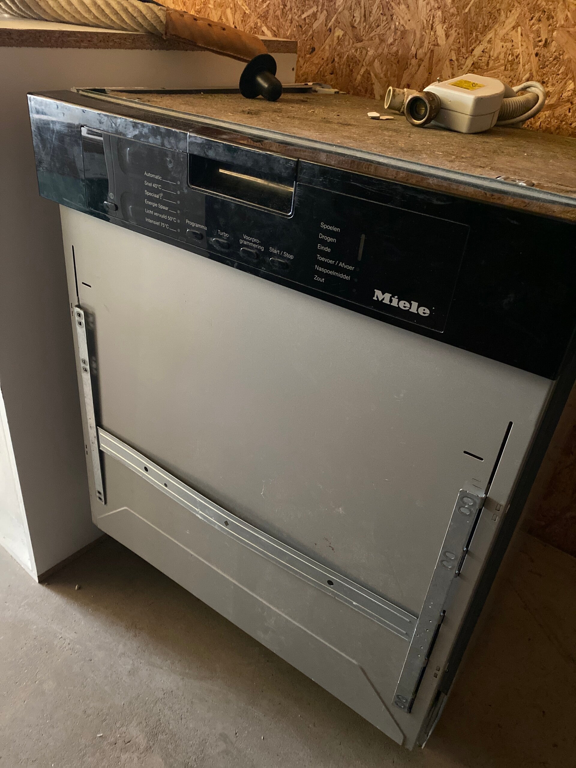 Miele onderbouw met frontbediening g5100 SCI