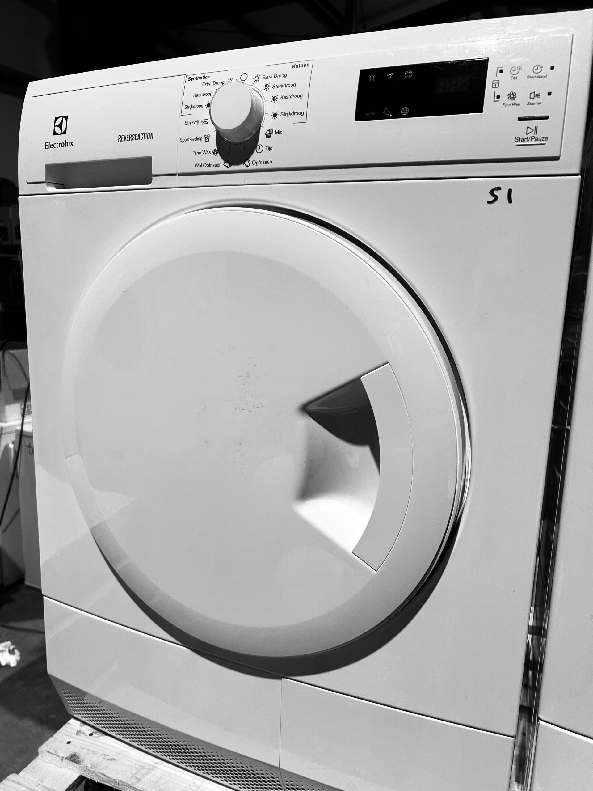 Electrolux- edp2074pew