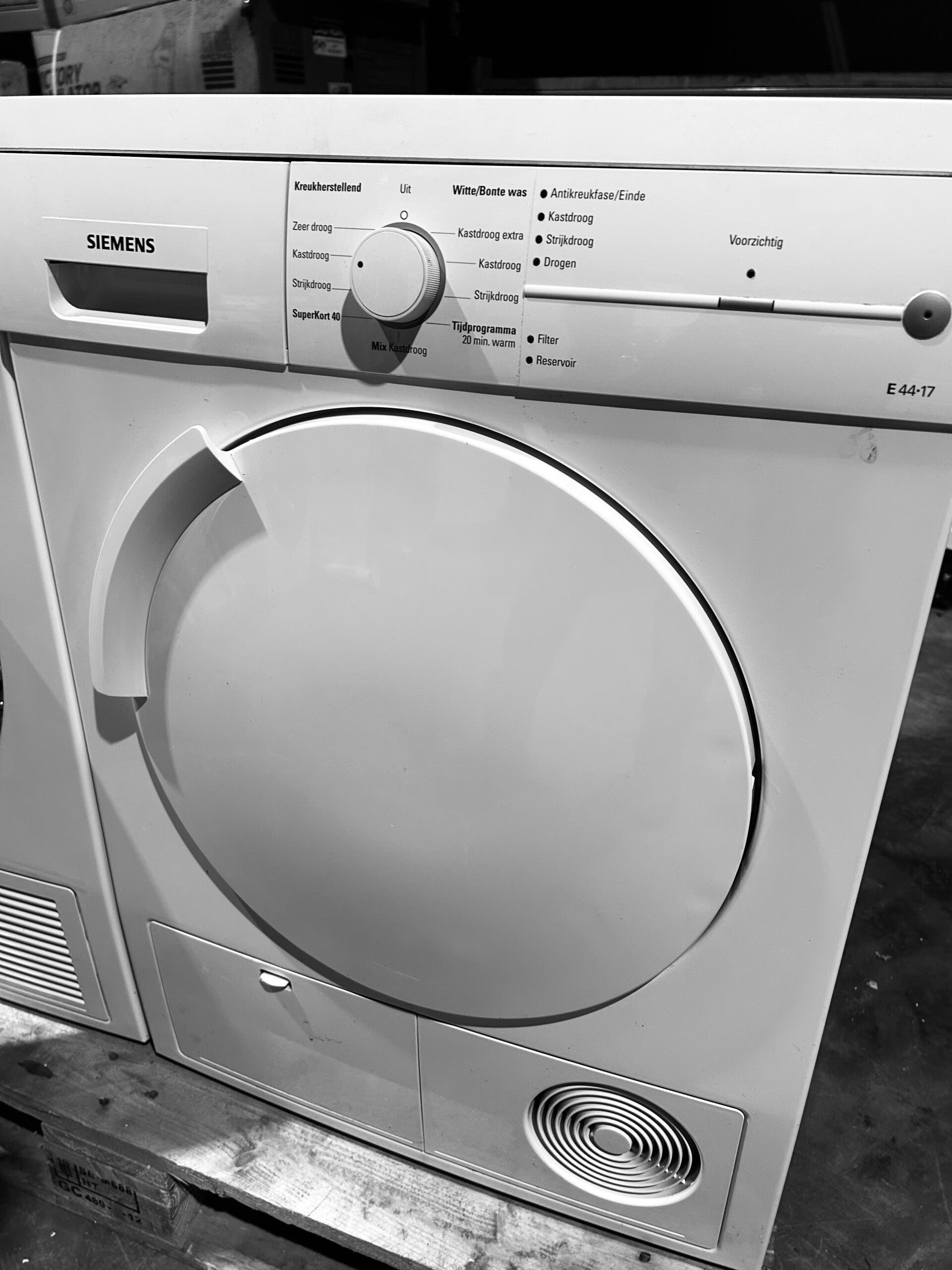 Siemens - 7 kilo - wt44e173nl