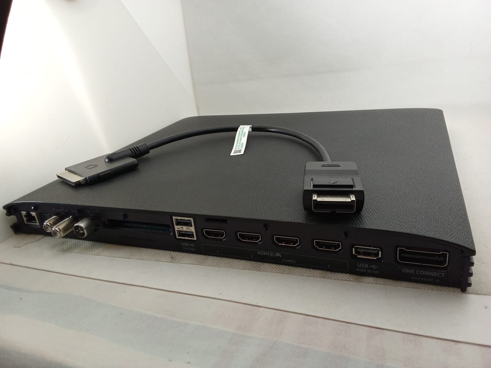 One connect box Samsung 55S95F SOC5001F BN91-25493D BN91-25493D BN39-02946A BN3902946A