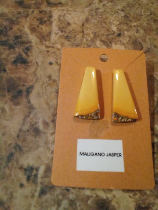 Maligano  Earring Studs