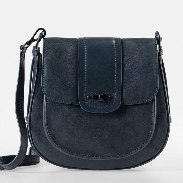 Aunts & uncles Mrs Tartlet