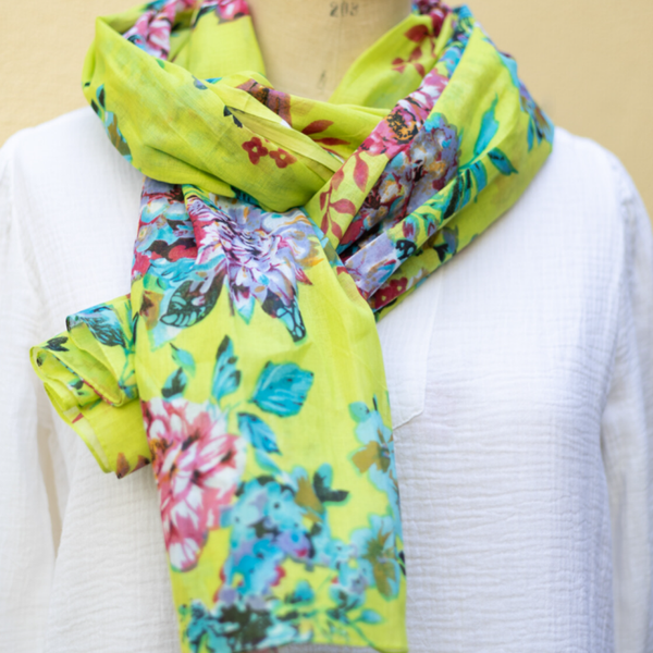 Sjaal felgroen bloem