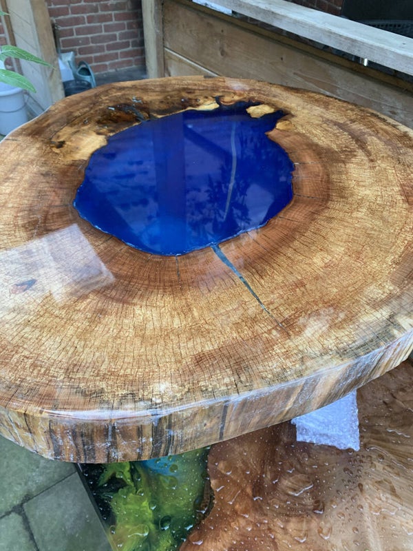 bijzet tafel rond  Epoxywerk EAN 4578946318900