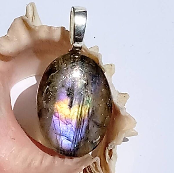 Purple Flash Labrodorite Pendant