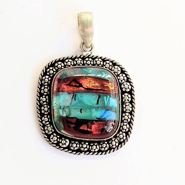 Dichlorik Gkass Pendant